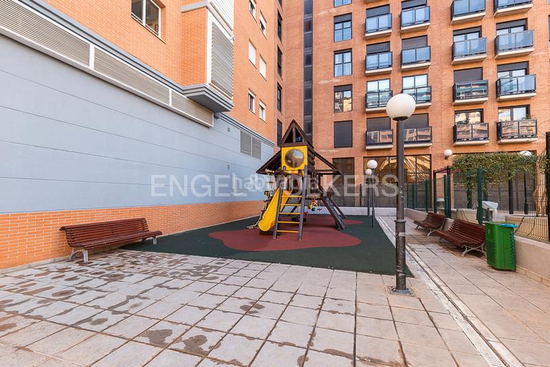 Foto 485e9a2a-b694-4f58-95ee-0177c59493ba. Attico con riscaldamento parcheggio piscina in Penya-Roja - Avda. Francia Valencia