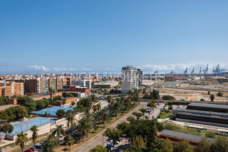 Foto ada783aa-7f84-441c-bad4-40f72352a5d6. Attico con riscaldamento parcheggio piscina in Penya-Roja - Avda. Francia Valencia