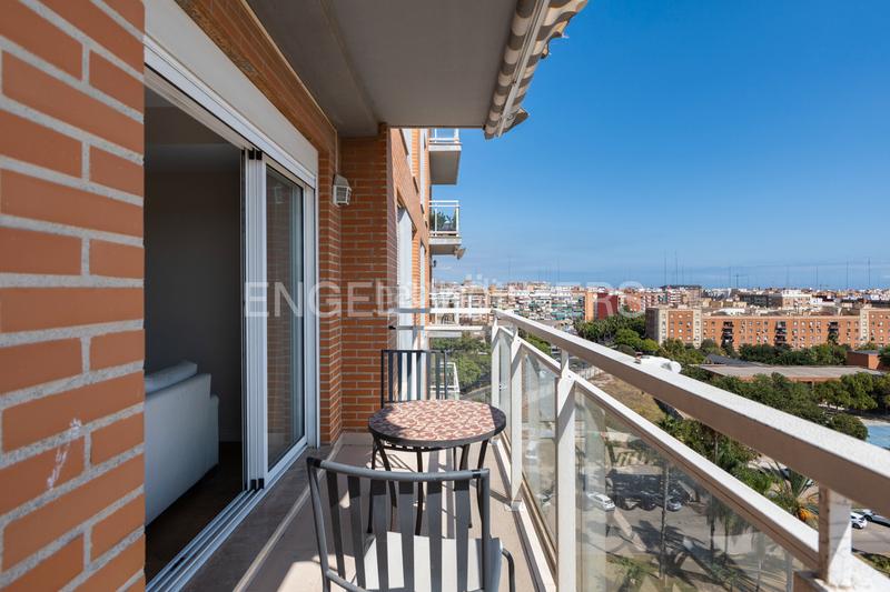 Foto ae6b41bb-d864-48a5-a704-db193aa36bff. Attico con riscaldamento parcheggio piscina in Penya-Roja - Avda. Francia Valencia