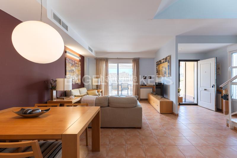 Foto 0ad0b3cd-a7fd-44c3-ab0a-afb9b2bcf2da. Casa con riscaldamento parcheggio piscina in Racó Cullera