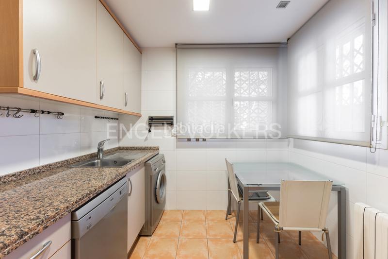 Foto 2236c3a7-f566-4c56-a053-42bc05cf8f21. Casa con riscaldamento parcheggio piscina in Racó Cullera