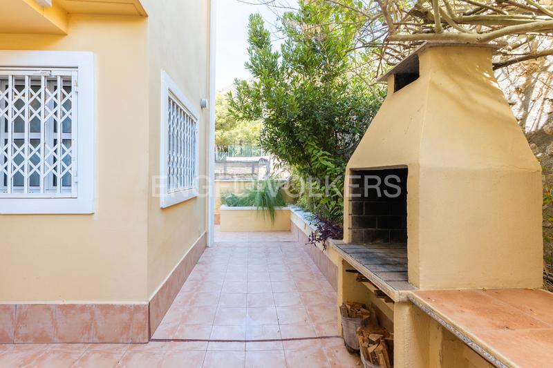 Foto e24603aa-9d40-442f-9ca4-79c9863f1f1e. Casa con riscaldamento parcheggio piscina in Racó Cullera