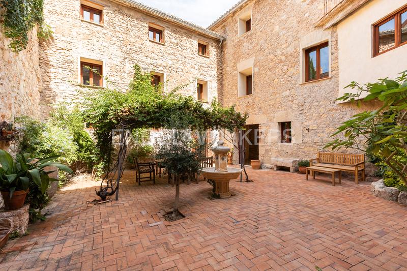 Foto 6a6ec412-4a0a-4bd5-8c76-04dc535af68c. Casa maravilloso inmueble del siglo xvii totalmente restaurado en Manuel