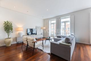 Appartement  Cirilo amoros. Luminoso y confortable piso en cirilo amorós