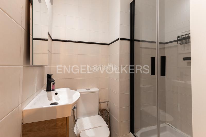 Foto 4f7224e1-cf77-49c2-8e1b-410e74a63d34. Apartament amb calefacció a El Mercat Valencia