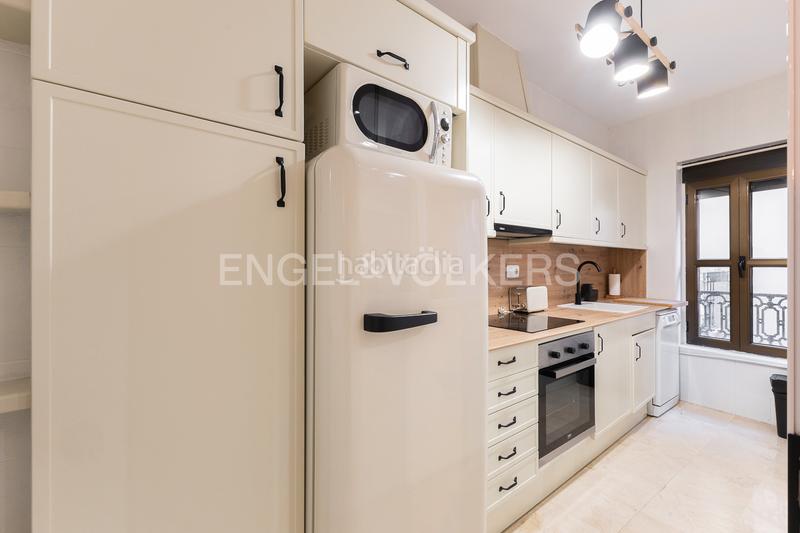 Foto 5216244b-808e-4148-97e5-06812dae1ed9. Apartament amb calefacció a El Mercat Valencia