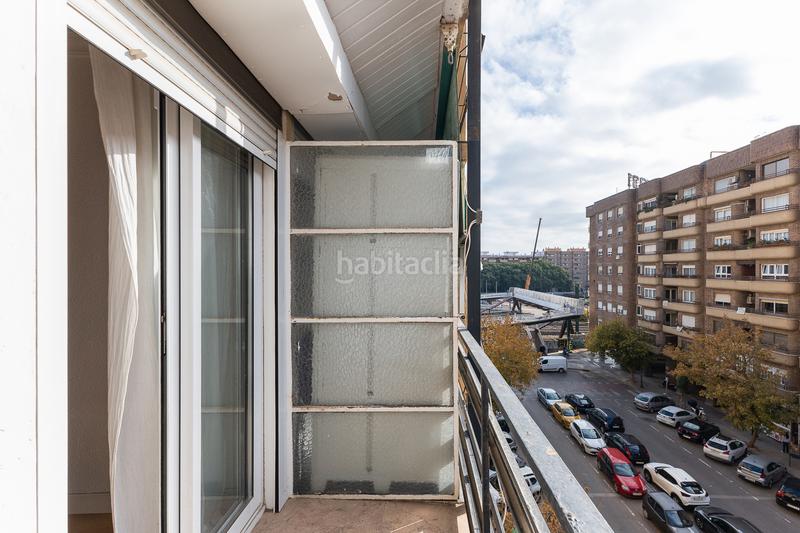Foto 5375abb8-0d00-4f9f-8b85-da8c641eaf7c. Alquiler apartamento acogedora vivienda junto al parque central en Valencia