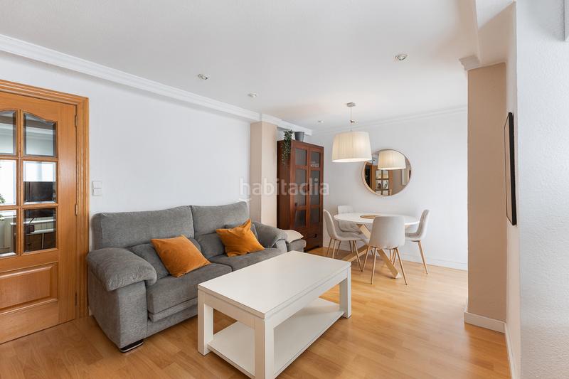 Foto 9723ad56-d2b4-4a0e-b874-6da08f65044e. Alquiler apartamento acogedora vivienda junto al parque central en Valencia