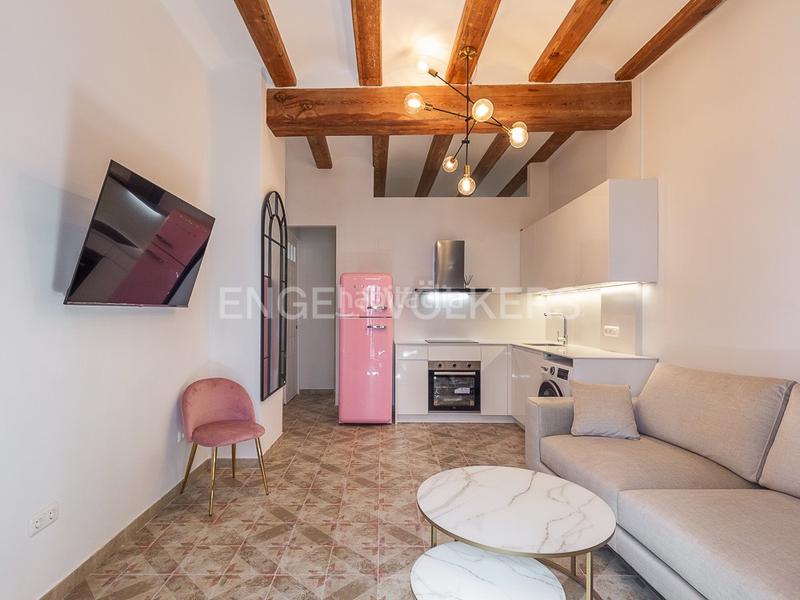 Foto a8b66b35-da2d-4cd4-92cd-00a024640d6d. Alquiler apartamento maravilloso piso en el mercado central en Valencia