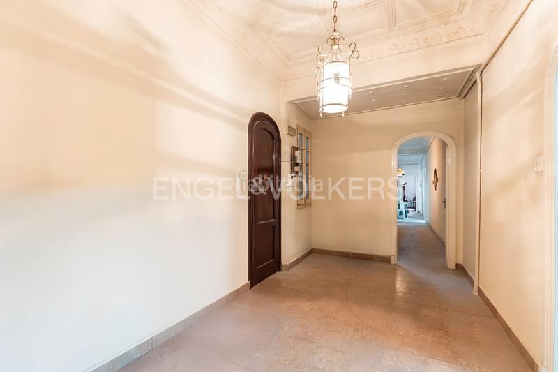 Foto 009f2eb3-07b6-443d-9731-21be769d212b. Appartement avec chauffage dans Gran Via Valencia