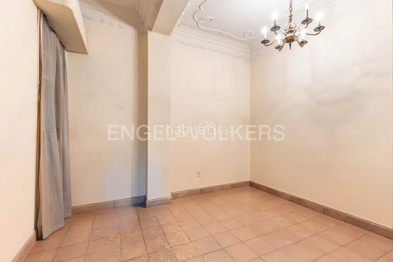 Foto e746e08b-c866-4d13-83cb-3186009a595f. Appartement avec chauffage dans Gran Via Valencia