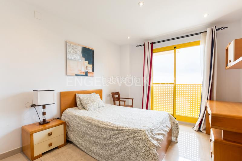 Foto ae5b6997-c171-4a66-8b5e-6bdbba0712e2. Casa con riscaldamento parcheggio piscina in Cumbres de Calicanto Torrent