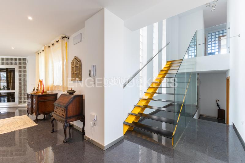 Foto d4ab95c0-7517-4432-8b96-6528485a4ebe. Casa con riscaldamento parcheggio piscina in Cumbres de Calicanto Torrent