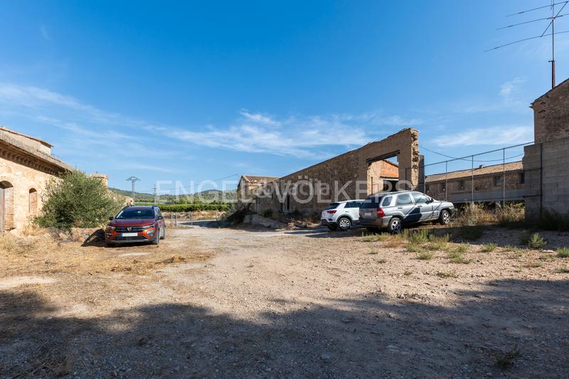 Foto 655bb2d8-4768-431b-8f0b-e62703217931. Casa con riscaldamento parcheggio piscina in Santa Bárbara Llíria