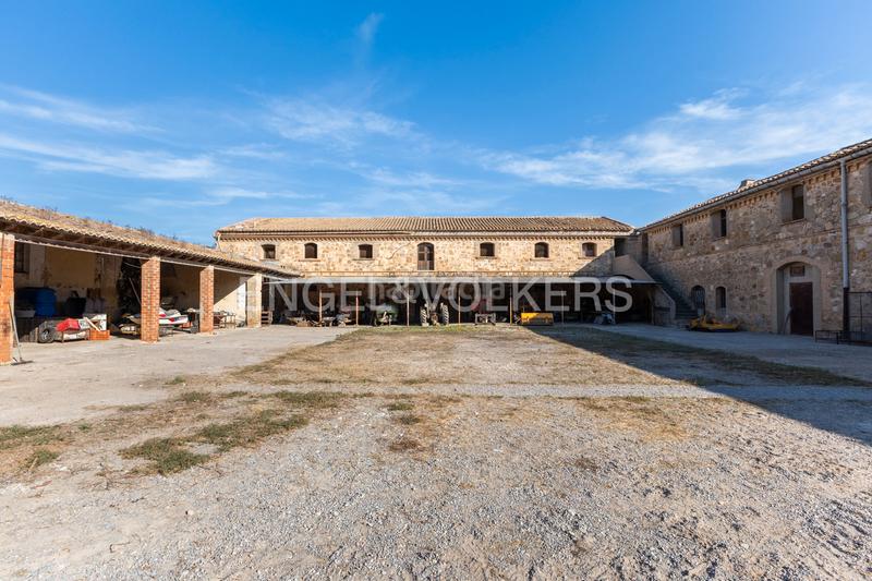 Foto 6573d2cb-3ba5-444e-93b3-c6e58c083d52. Casa con riscaldamento parcheggio piscina in Santa Bárbara Llíria