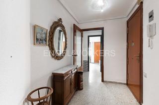 Apartament a El Botànic. Vivienda con plaza de garaje y balcón