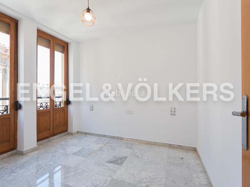 Foto 42854791-3c1a-43ca-b764-a2c24039fbd6. Alquiler apartamento estupenda vivienda reformada en el grao en Valencia