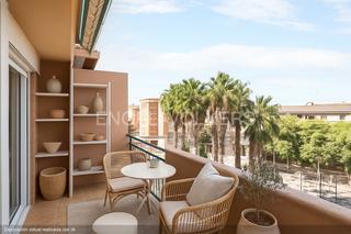 Appartement à L´Eixereta. Piso con terraza en burjassot