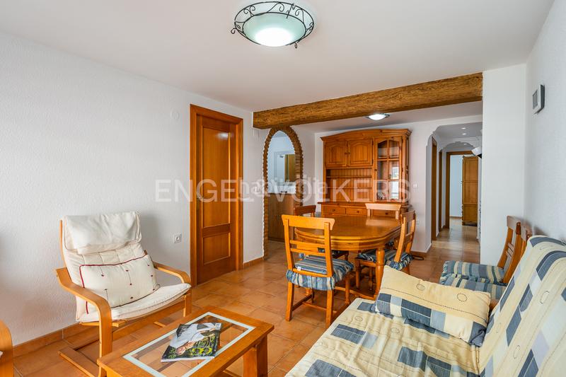 Foto 2c6f6623-ebdf-4505-8dbb-a3786686256a. Apartamento  con vistas magnificas a metros del mar. en Cullera
