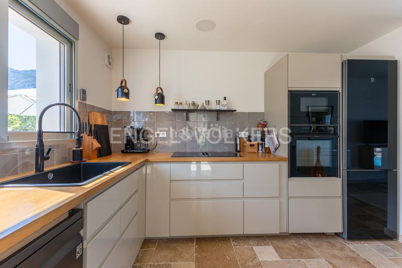 Foto 7e24b0bc-b968-4389-8161-7b8fd94fea6e. Casa amb calefacció aparcament piscina a Las Rotas / Les Rotes Dénia
