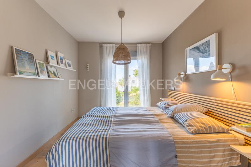 Foto d57493ee-7b62-4e3f-98ca-95a9c2ceaca5. Casa amb calefacció aparcament piscina a Las Rotas / Les Rotes Dénia