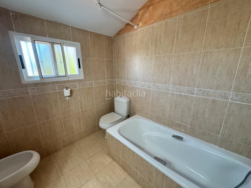 Foto 9517275e-7050-49a3-8abe-5cc3a75608b3. Rent house with heating parking pool in Moncada