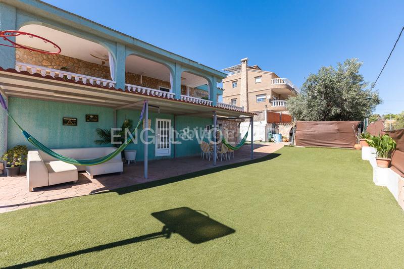 Foto 4a7a92a8-d177-4835-8de9-929a1db35ced. Haus mit heizung parking pool in Pla dels Aljubs Pobla de Vallbona (la)