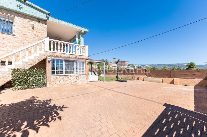 Foto 5dd6ee3c-acb7-4c73-a98d-b0def134f12c. Haus mit heizung parking pool in Pla dels Aljubs Pobla de Vallbona (la)