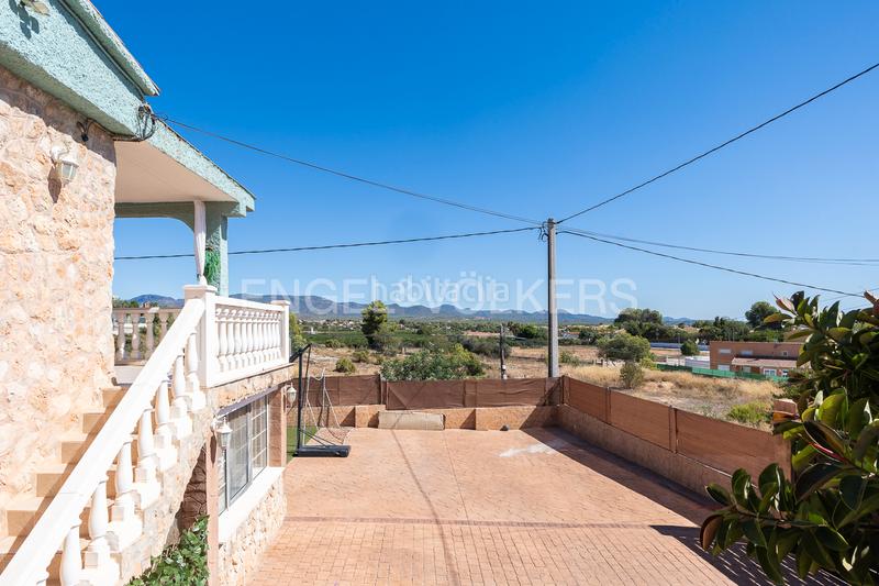 Foto 88ebd961-0bcd-42b3-9e14-5fd32e000763. Haus mit heizung parking pool in Pla dels Aljubs Pobla de Vallbona (la)