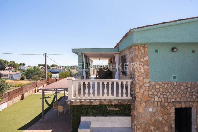 Foto 9de109f5-9c50-4748-9e31-47b2cc9255d1. Haus mit heizung parking pool in Pla dels Aljubs Pobla de Vallbona (la)