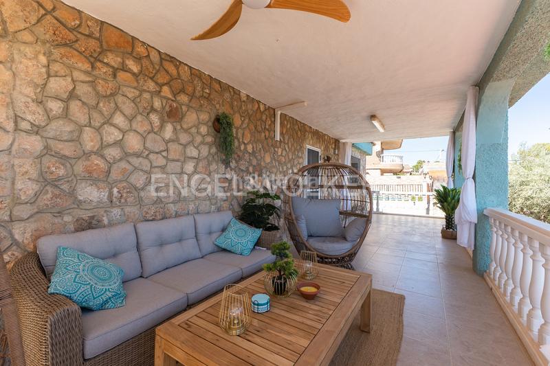 Foto bfe8cdcc-3f2e-4a99-a24b-d10c27ae59de. Haus mit heizung parking pool in Pla dels Aljubs Pobla de Vallbona (la)