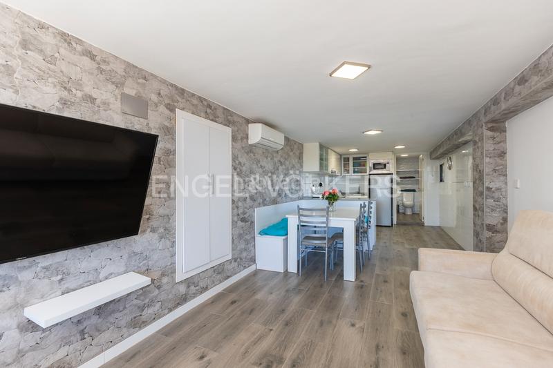 Foto e7a2f2d1-82a2-44fd-97ea-d3e7d7943ee3. Haus mit heizung parking pool in Pla dels Aljubs Pobla de Vallbona (la)