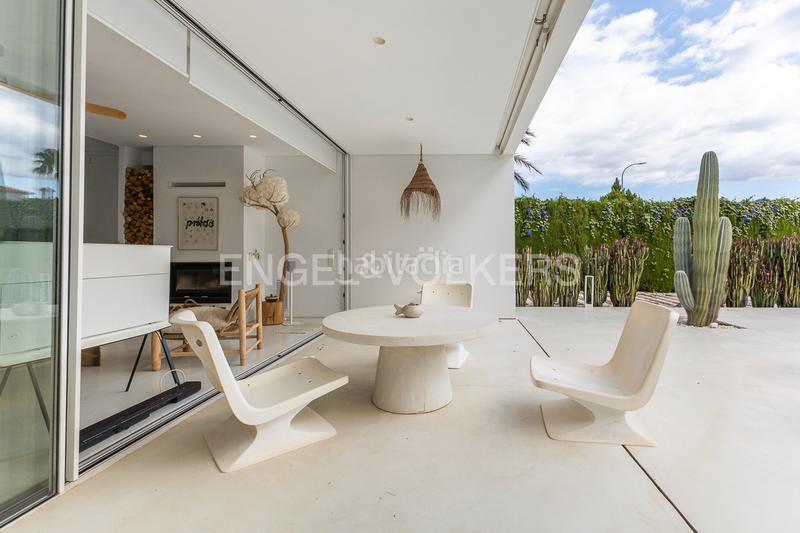 Foto 1a349c90-dfa0-49d7-91ed-797254d30e6b. Casa exclusiva villa con piscina y diseño mediterráneo en Dénia