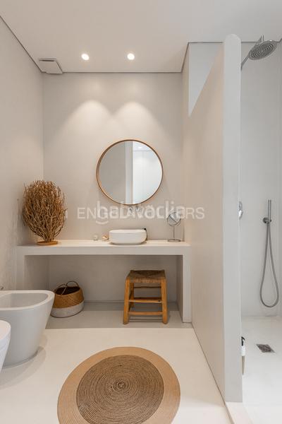 Foto e047b1f1-2071-454a-880b-ab4bdb4453da. Casa exclusiva villa con piscina y diseño mediterráneo en Dénia