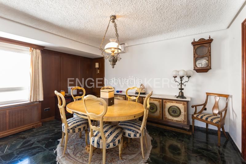 Foto b63fed6d-9d8e-4912-849d-09d3b14b6bd8. Apartamento exclusivo apartamento en plaza los pinazo en Valencia
