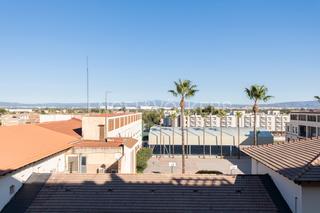 Appartement in Camino de Onda-Salesianos. Magnifico dúplex en burriana