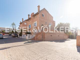 Lloguer Casa  Sector villas iii. Amplio pareado para temporada en mas camarena