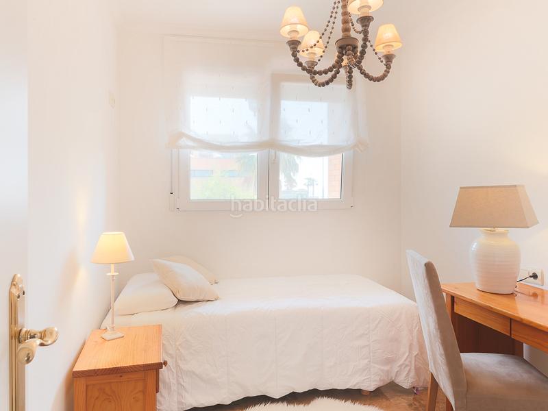 Foto 6c54cfcc-9e5e-451a-8978-df60c885af93. Lloguer casa amb calefacció aparcament a Malva Rosa Valencia