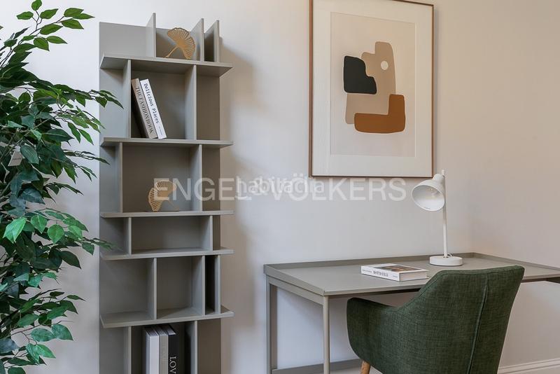 Foto 0ddb1e6e-4bbc-4701-aecf-a75b38a46d27. Apartament amb calefacció a El Mercat Valencia