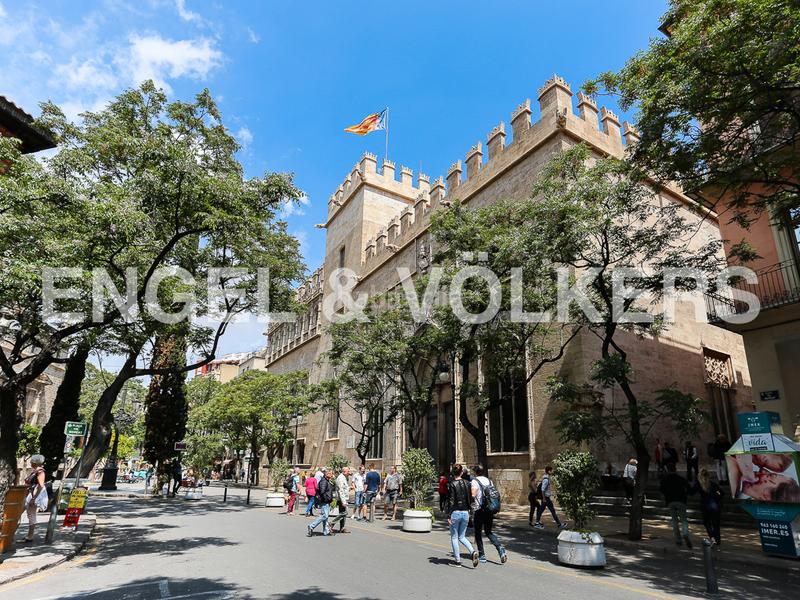 Foto 12fe33d6-675e-4df0-af60-03793170277c. Apartament amb calefacció a El Mercat Valencia