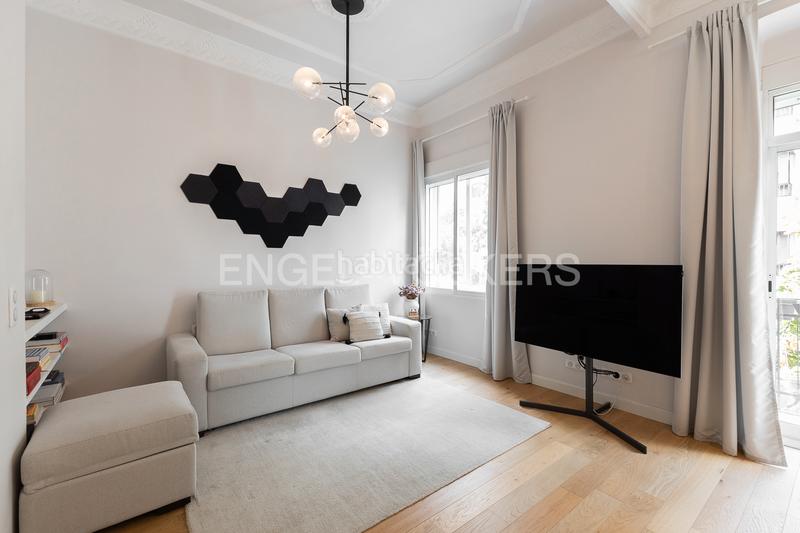 Foto 826dd56e-74b9-48a4-a2e0-434356b9e05d. Appartement avec chauffage dans Gran Via Valencia