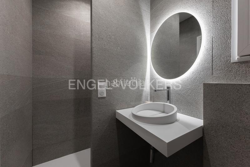 Foto f4e58656-db70-4f1e-8206-3269bfbff612. Appartement avec chauffage dans Gran Via Valencia