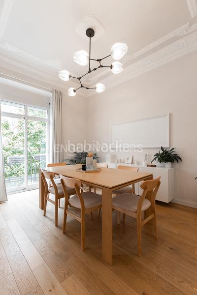 Foto f7ea44cf-e108-47a4-b6ed-8332378a7367. Appartement avec chauffage dans Gran Via Valencia