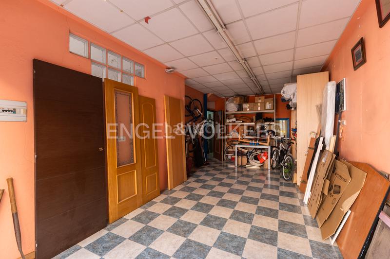 Foto 0e300125-42e4-41f4-9c71-a4e6d44c189a. Casa  independiente con posibilidad de segregación en Paterna