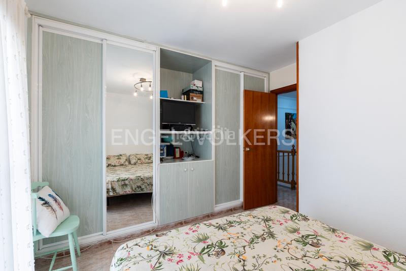 Foto 13eaabc8-6013-4e59-9c2a-2f5b91f05114. Casa  independiente con posibilidad de segregación en Paterna