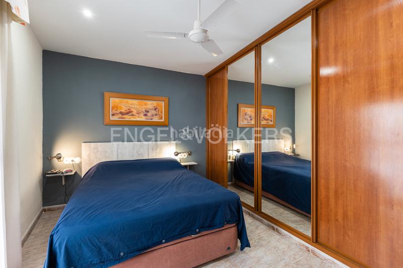 Foto 197ee983-5141-4c66-bf9e-02d368f5d5a0. Casa  independiente con posibilidad de segregación en Paterna