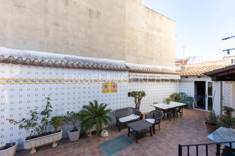 Foto 291cabfc-6b23-490e-acb2-c916bd93e66b. Casa  independiente con posibilidad de segregación en Paterna