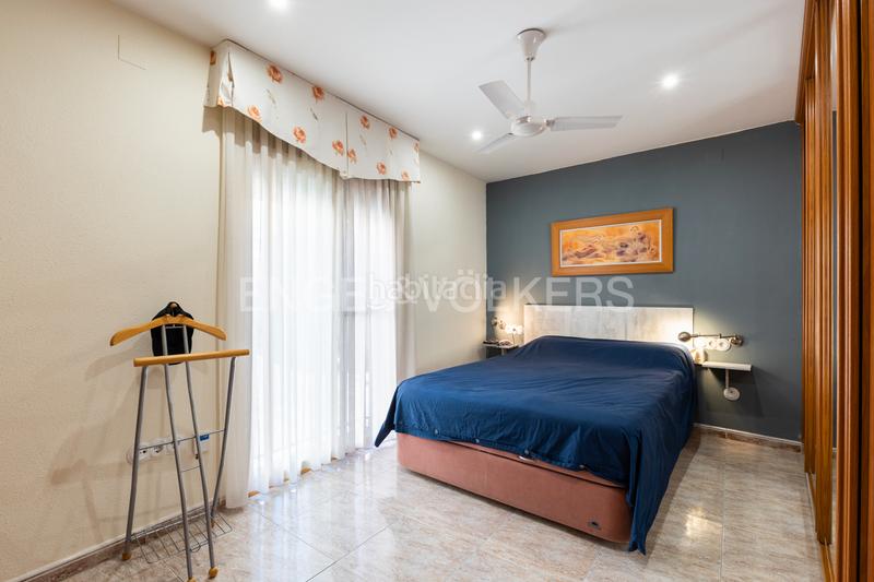 Foto 9c2e1dbc-a4a2-443d-8dae-fccf4e05ff4c. Casa  independiente con posibilidad de segregación en Paterna