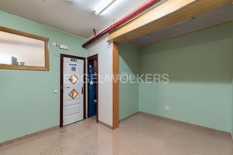 Foto fc9dcc62-c120-4b04-a05e-227a3a6330e5. Casa  independiente con posibilidad de segregación en Paterna