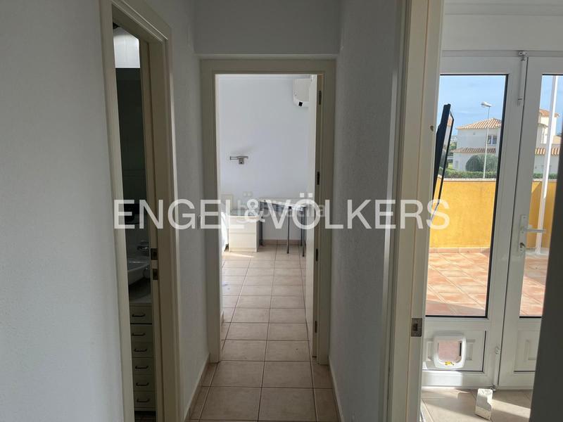 Foto 877fcfc9-370f-4c1d-a4e9-db44e2ac1e95. Affitto casa a schiera con riscaldamento piscina in Oliva